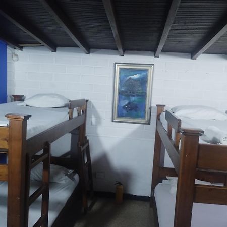Hostel Spring City 메딜린 외부 사진