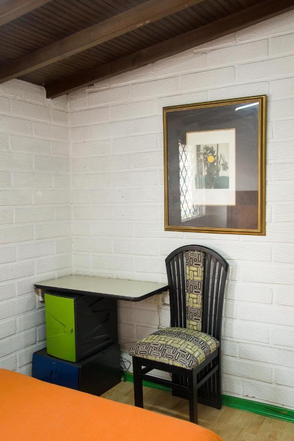 Hostel Spring City 메딜린 외부 사진