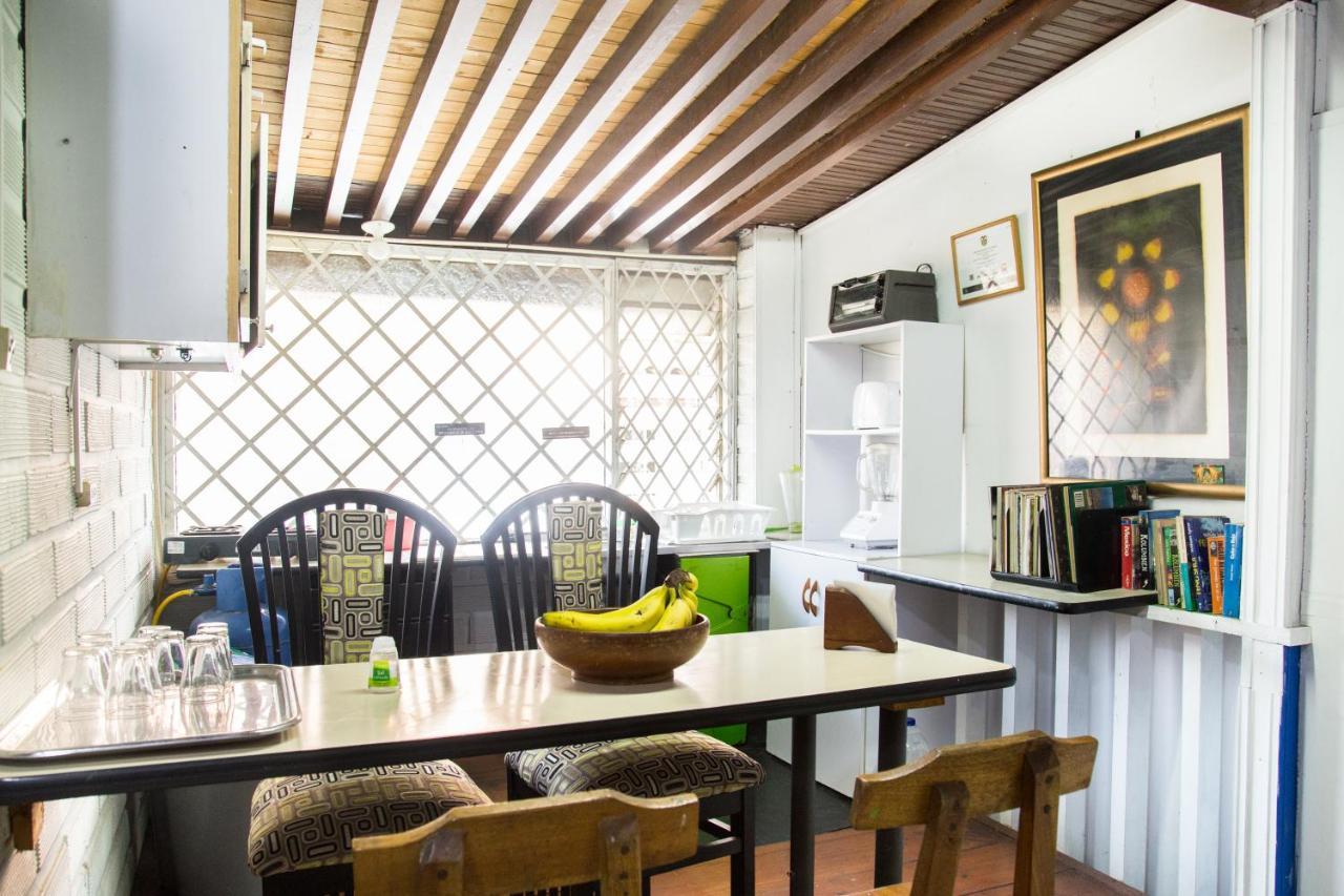 Hostel Spring City 메딜린 외부 사진